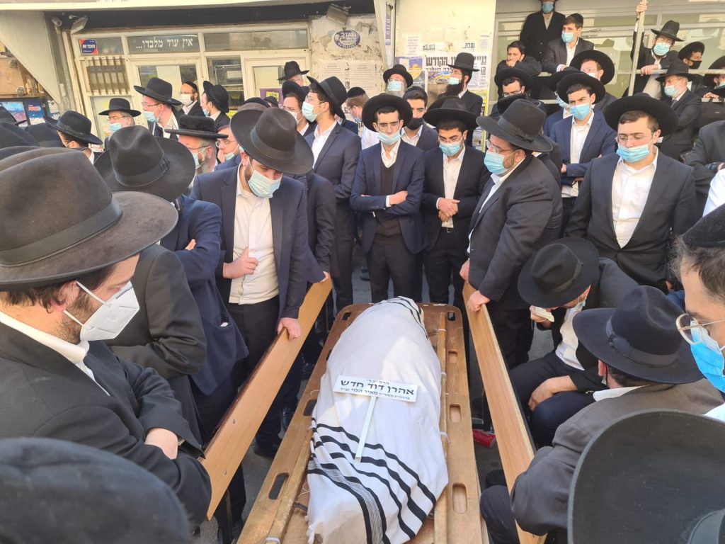 תיעוד: מסע הלווית הגר"א חדש זצ"ל • שידור חי