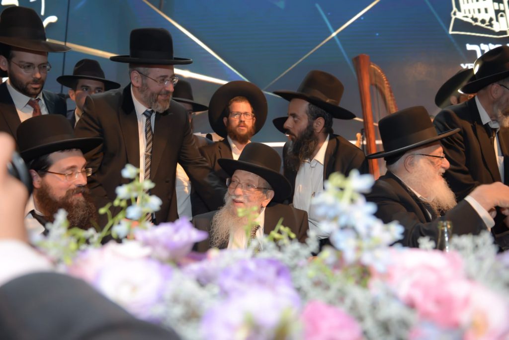 מראות חייו של הגר"א חדש זצ"ל