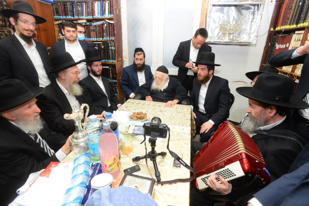 תיעוד: שמחת ה"ווארט" לנכדו של שר התורה