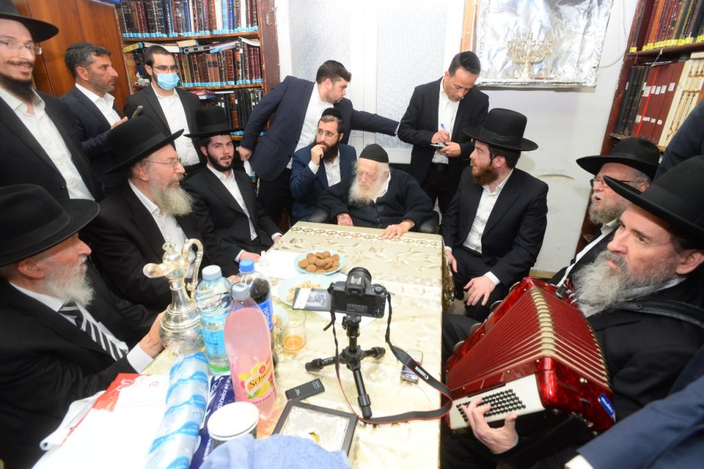 תיעוד: שמחת ה"ווארט" לנכדו של שר התורה