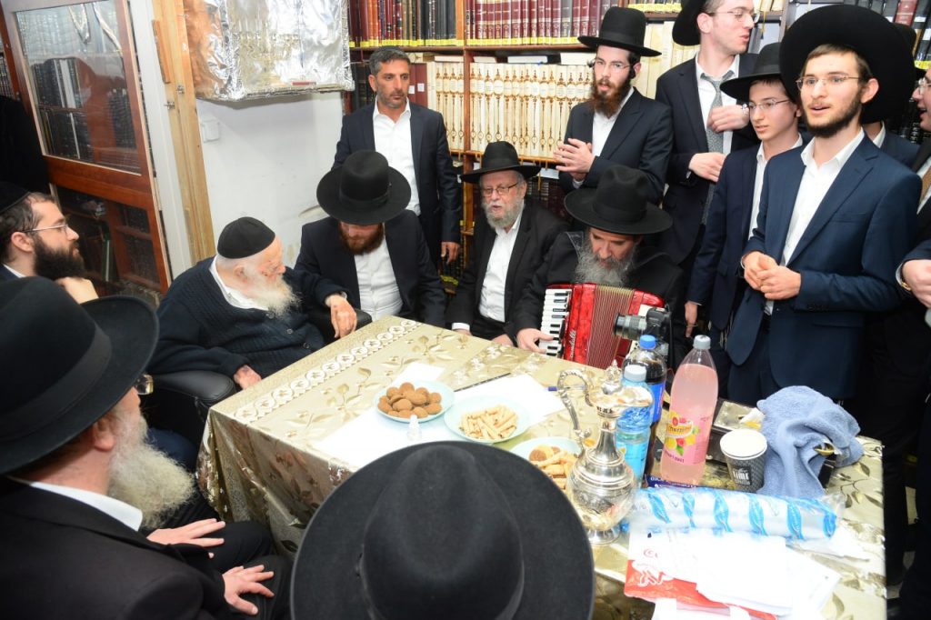 תיעוד: שמחת ה"ווארט" לנכדו של שר התורה