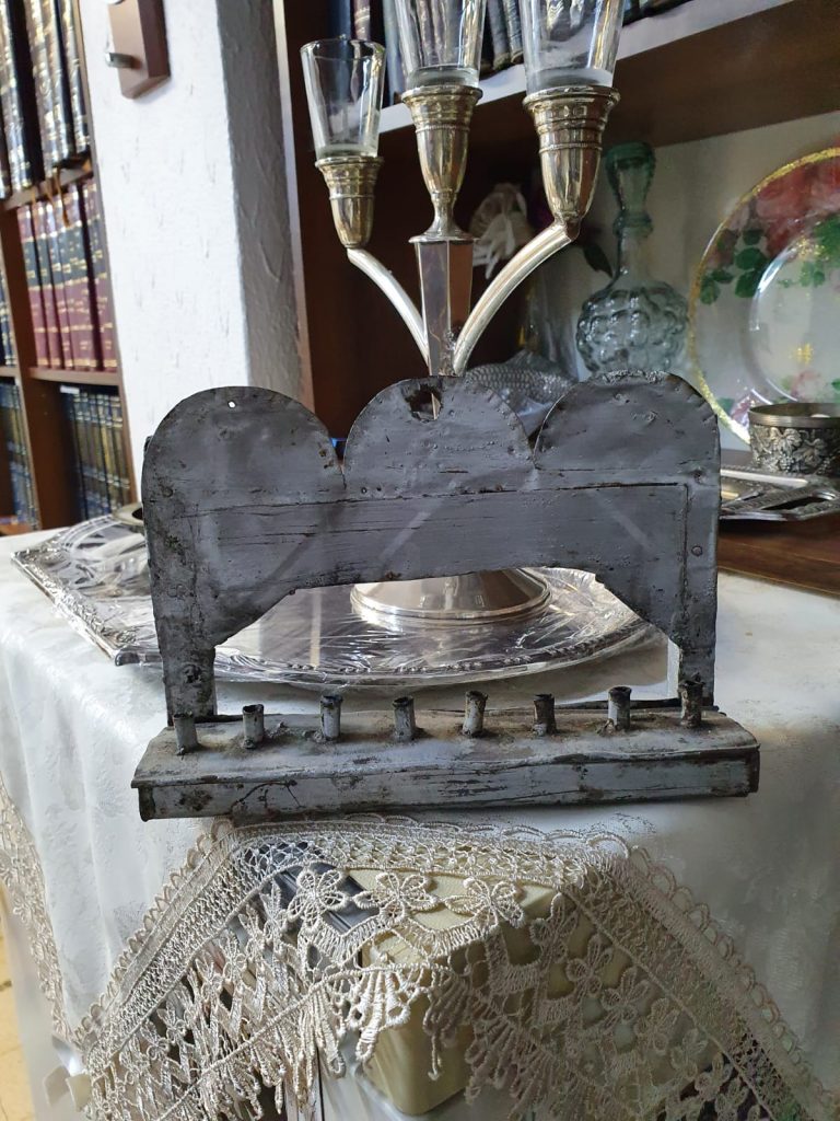 צפו: ההדלקה של הגר"ב אלישיב