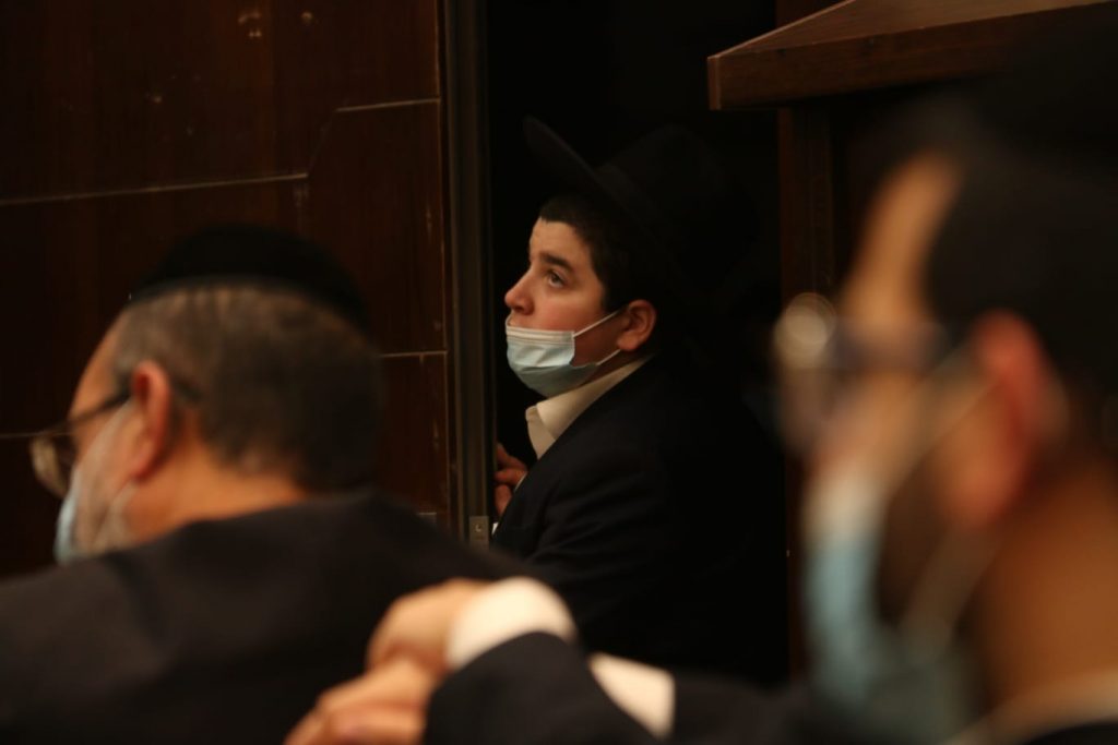 גלריית ענק: הגר"מ גריינמן ב'שיעור חג' במודיעין עילית גלריית ענק: הגר"מ גריינמן ב'שיעור חג' במודיעין עילית