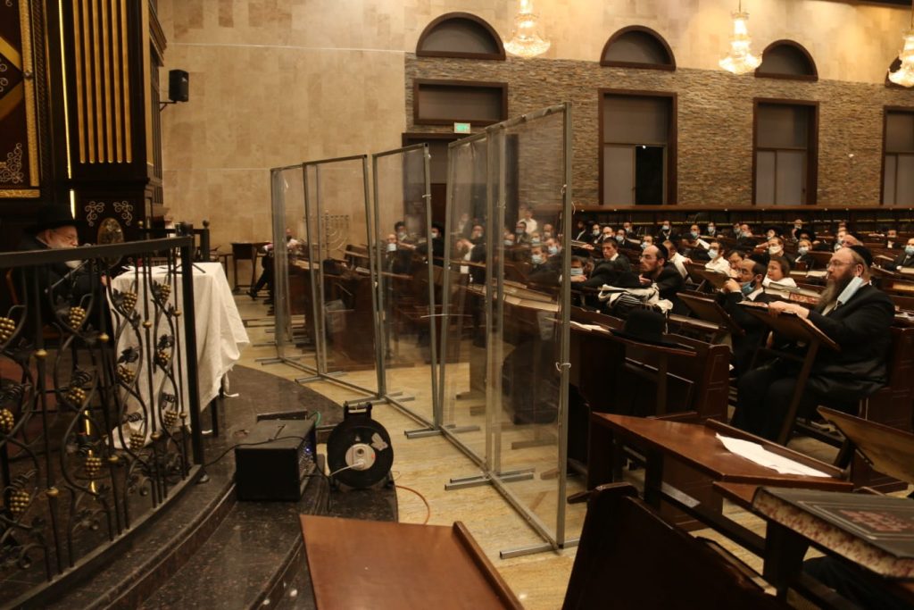 גלריית ענק: הגר"מ גריינמן ב'שיעור חג' במודיעין עילית גלריית ענק: הגר"מ גריינמן ב'שיעור חג' במודיעין עילית