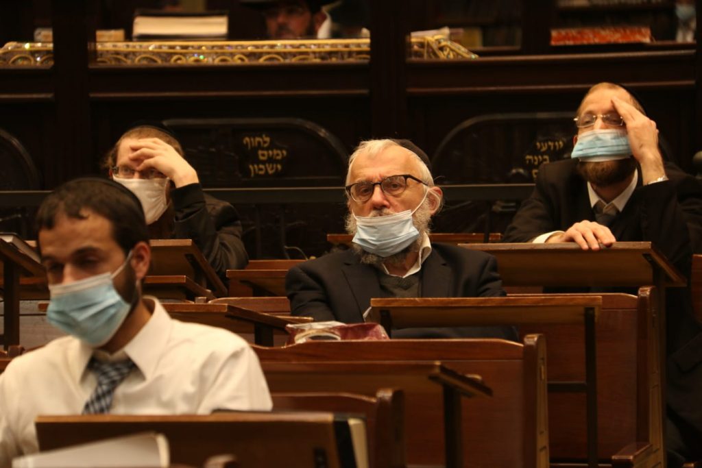 גלריית ענק: הגר"מ גריינמן ב'שיעור חג' במודיעין עילית גלריית ענק: הגר"מ גריינמן ב'שיעור חג' במודיעין עילית