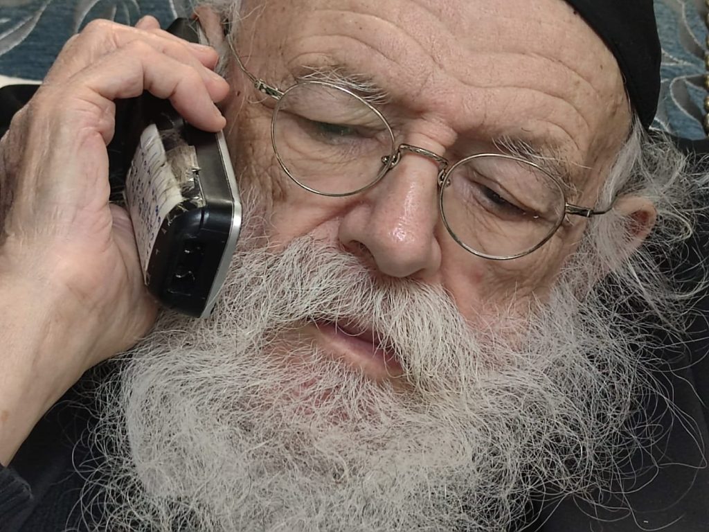 גלריית ענק: הגר"מ גריינמן ב'שיעור חג' במודיעין עילית גלריית ענק: הגר"מ גריינמן ב'שיעור חג' במודיעין עילית