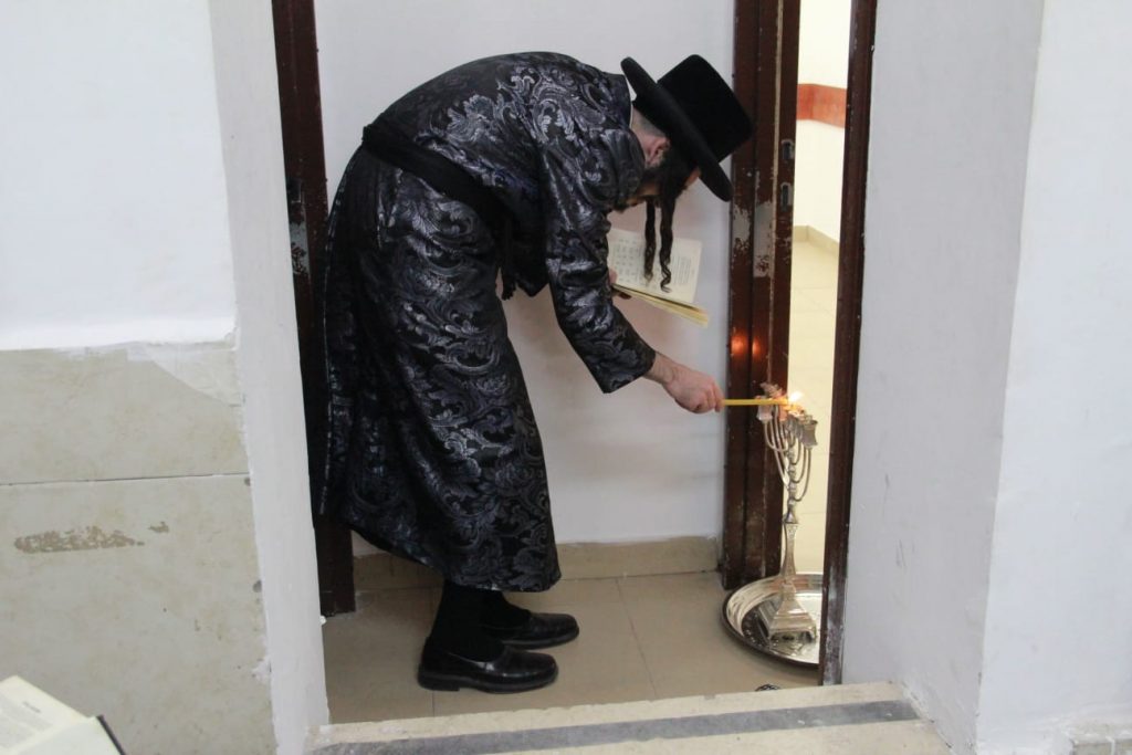 תיעוד: ההדלקה במבקשי השם