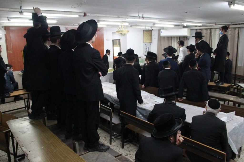 תיעוד: ההדלקה במבקשי השם