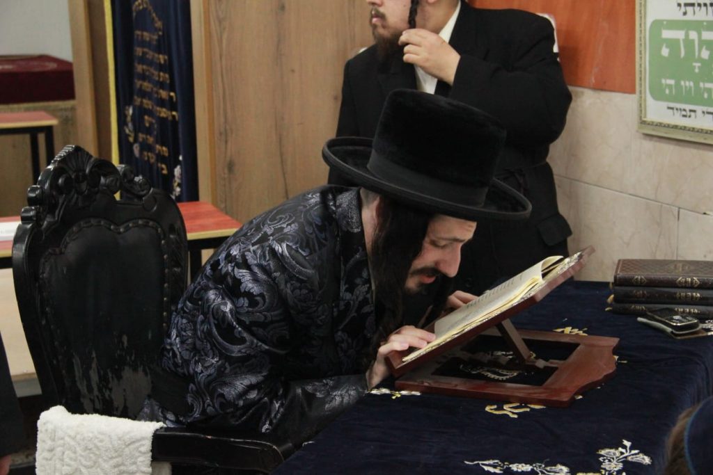 תיעוד: ההדלקה במבקשי השם