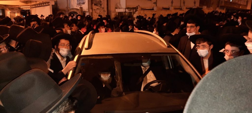 צפו: ראש הישיבה הגרב"ד סופד לאחיו הגר"ש פוברסקי