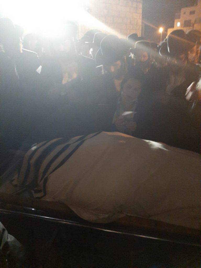 עשרה יתומים שלא ייראו את אבא יותר: המשפחה האבלה זועקת לעזרה