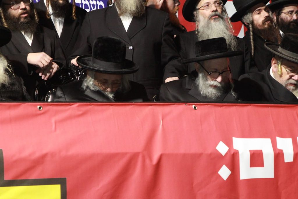 תיעוד: עצרת המחאה נגד הרכבת הקלה הלילה בירושלים