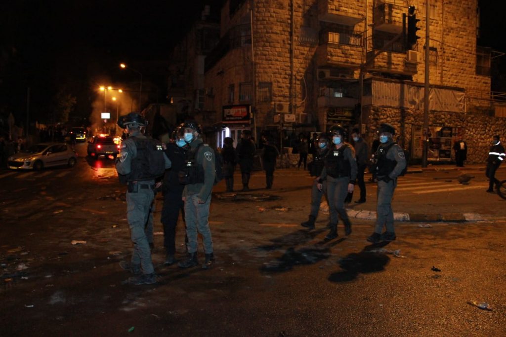 תיעוד: עצרת המחאה נגד הרכבת הקלה הלילה בירושלים