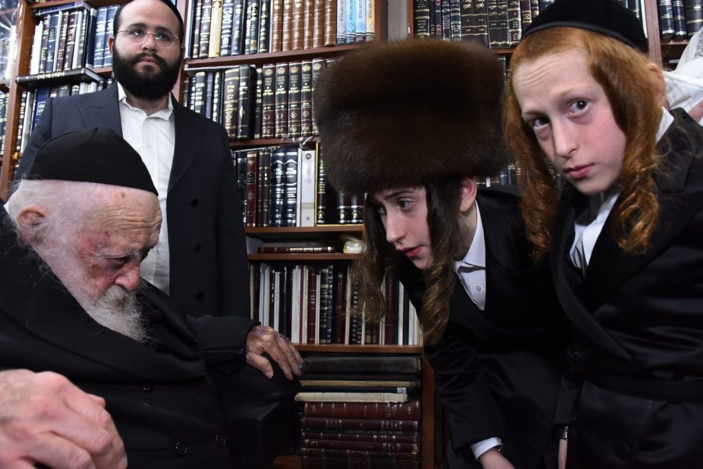 תיעוד: הגר"ח קניבסקי בסנדקאות, הגר"א בידרמן בברכות