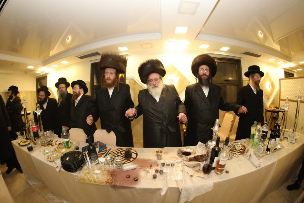 תיעוד: הגר"ח קניבסקי בסנדקאות, הגר"א בידרמן בברכות