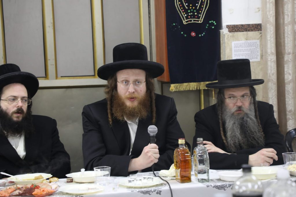 תיעוד: סעודת ההילולא של כ"ק הגה"צ מהרי"א ווייס זצוק"ל מספינקא