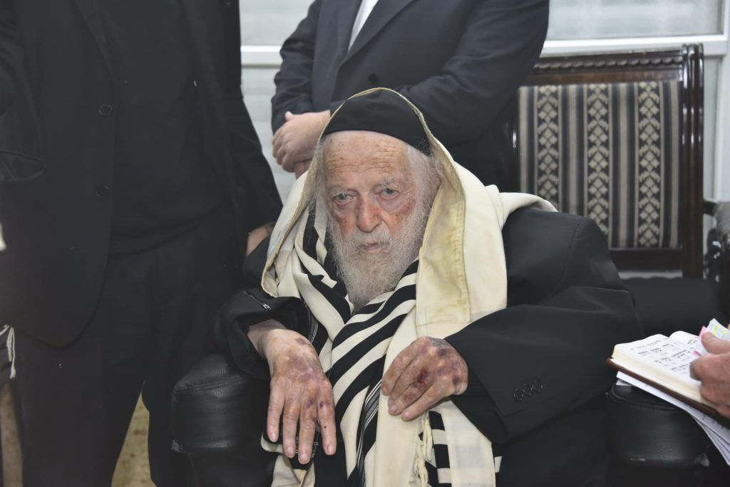 תיעוד: הגר"ח קניבסקי בסנדקאות, הגר"א בידרמן בברכות