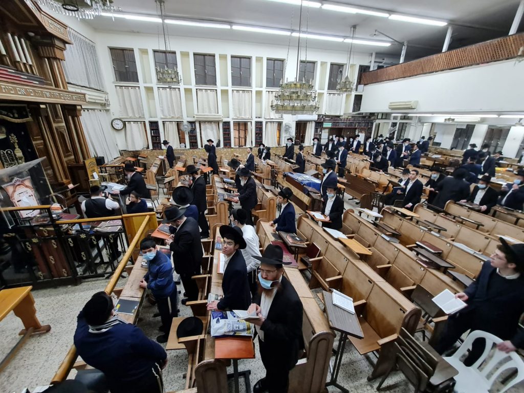 תיעוד: שר התורה התפלל לרפואת הגרמ"ד סולובייצ'יק