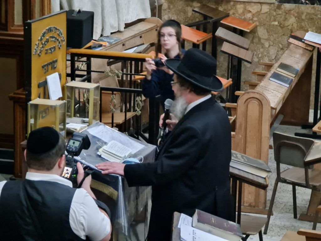 תיעוד: שר התורה התפלל לרפואת הגרמ"ד סולובייצ'יק