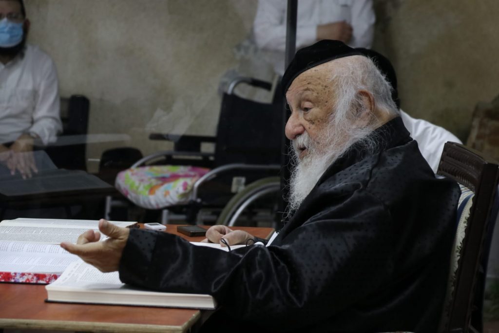 ויחזור לתלמודו: מרן ראש הישיבה בשיעור כללי ראשון אחרי השבעה