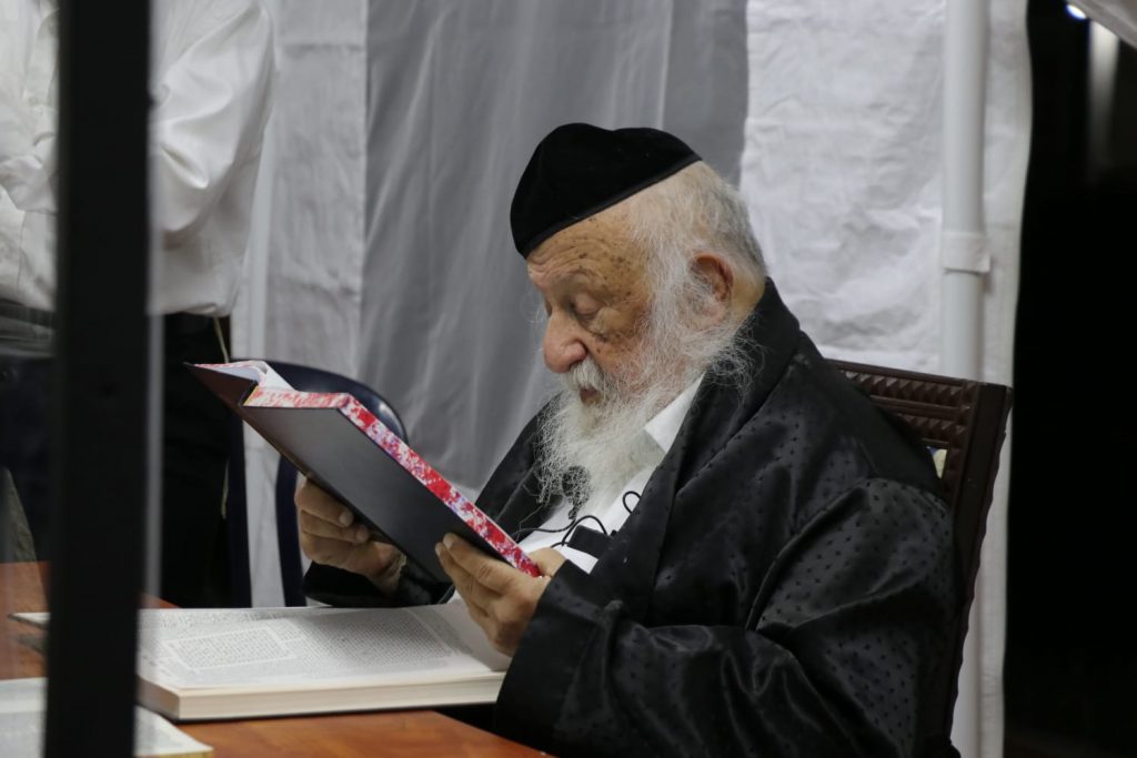 ויחזור לתלמודו: מרן ראש הישיבה בשיעור כללי ראשון אחרי השבעה