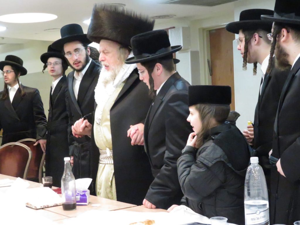 גלריה: האדמו''ר ממבקשי אמונה שבת בבני ברק גלריה: האדמו''ר ממבקשי אמונה שבת בבני ברק