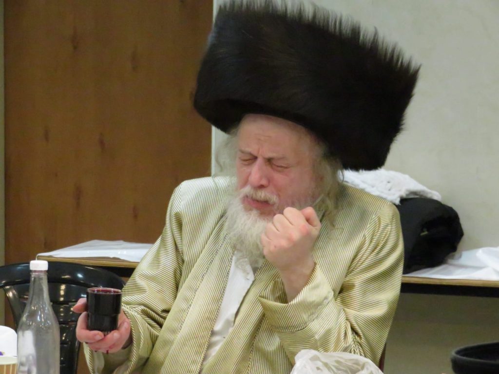 גלריה: האדמו''ר ממבקשי אמונה שבת בבני ברק גלריה: האדמו''ר ממבקשי אמונה שבת בבני ברק