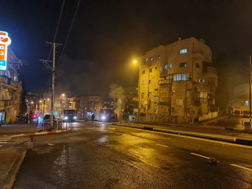 8 עצורים בהפגנה בירושלים נגד פעילות הרכבת • תיעוד