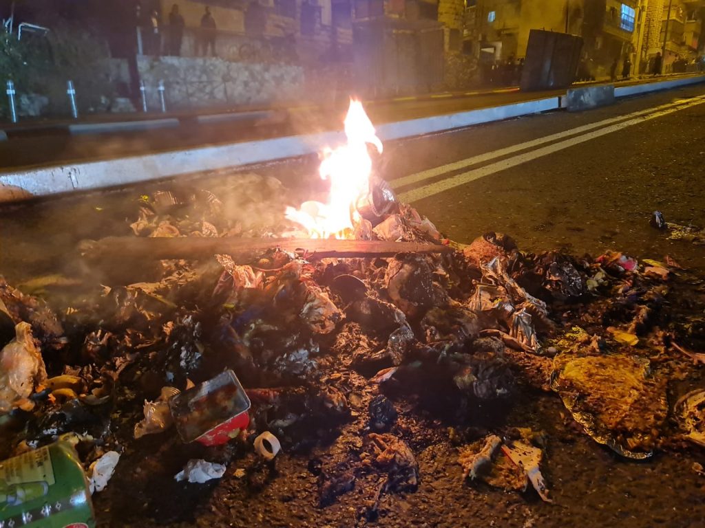 8 עצורים בהפגנה בירושלים נגד פעילות הרכבת • תיעוד