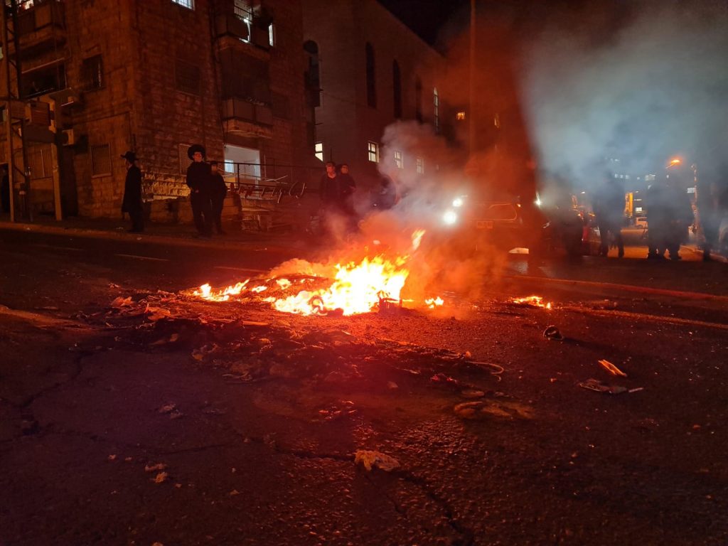 8 עצורים בהפגנה בירושלים נגד פעילות הרכבת • תיעוד