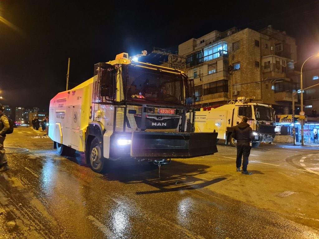 8 עצורים בהפגנה בירושלים נגד פעילות הרכבת • תיעוד