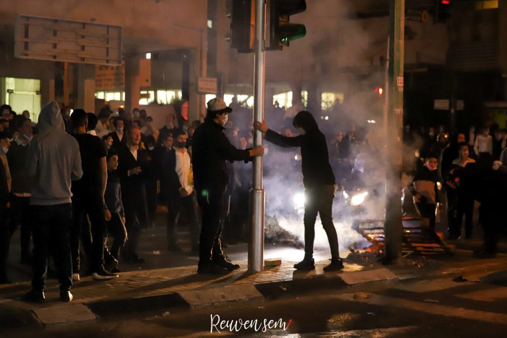 עזה או בני ברק? תיעוד מטורף מההפגנות