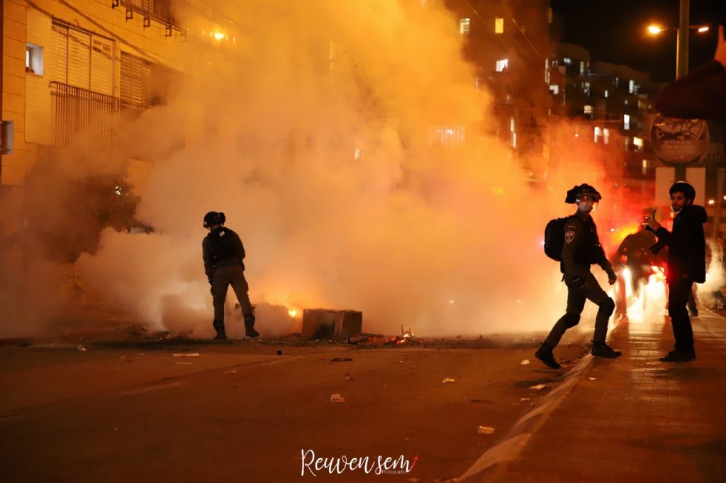 עזה או בני ברק? תיעוד מטורף מההפגנות