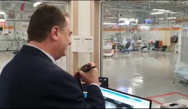 צפו: שר האוצר ביקר אצל ח"כ ביטן ובישר לו כי מקומו בליכוד נשמר