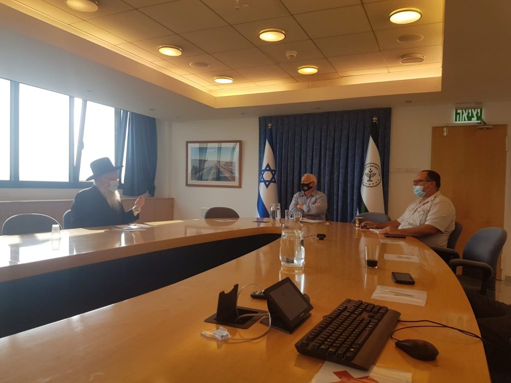 לקראת תשפ"ב: הגר"י אפרתי נפגש עם שר החקלאות