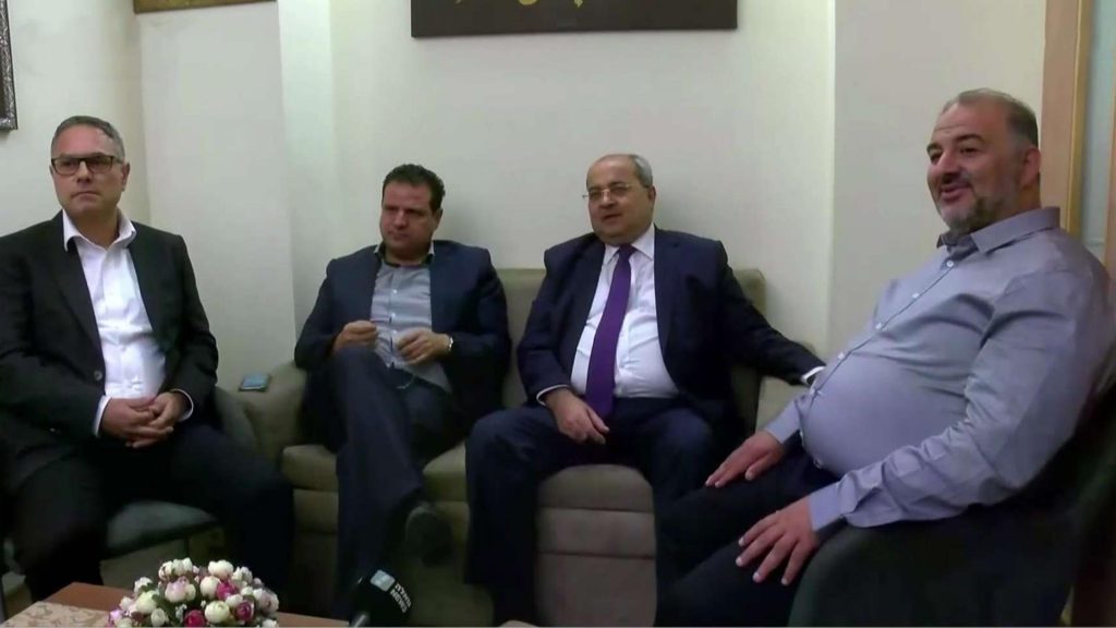 כך תיראה הכנסת הבאה: רשימות המועמדים של המפלגות השונות כך תיראה הכנסת הבאה: רשימות המועמדים של המפלגות השונות