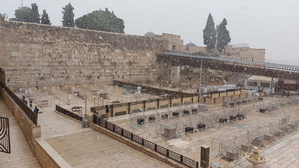 ההיערכות, הסערה, ונזקי הסופה • תמונות מרחבי הארץ