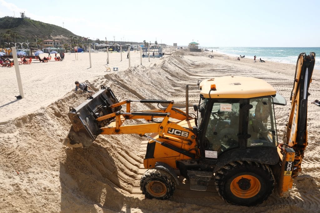 ההיערכות, הסערה, ונזקי הסופה • תמונות מרחבי הארץ
