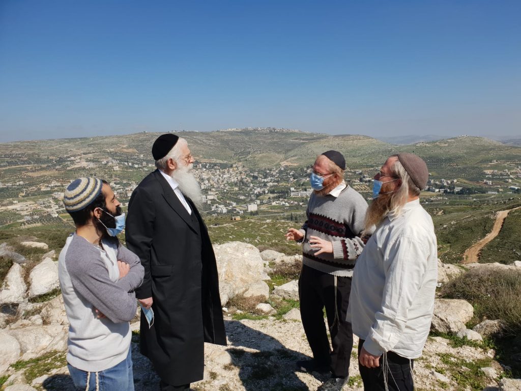 סגה"ש פרוש בסיור ביצהר: "יש שמדברים הרבה, ויש שבונים הרבה"