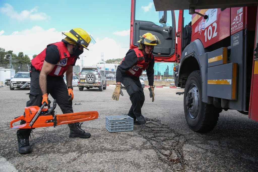 ההיערכות, הסערה, ונזקי הסופה • תמונות מרחבי הארץ
