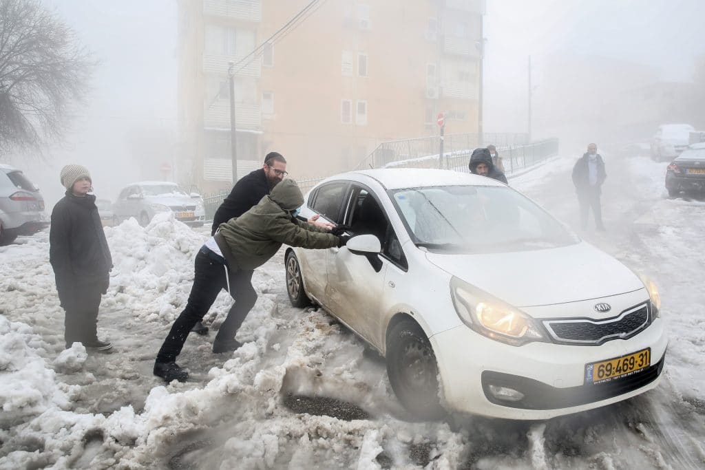 ההיערכות, הסערה, ונזקי הסופה • תמונות מרחבי הארץ