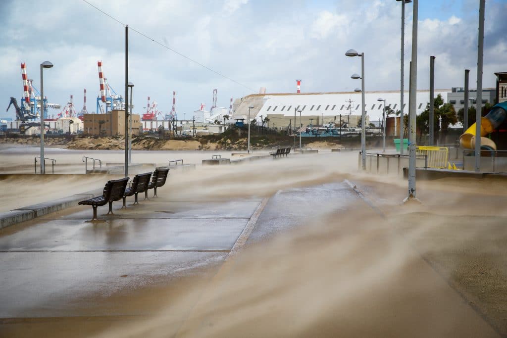 ההיערכות, הסערה, ונזקי הסופה • תמונות מרחבי הארץ