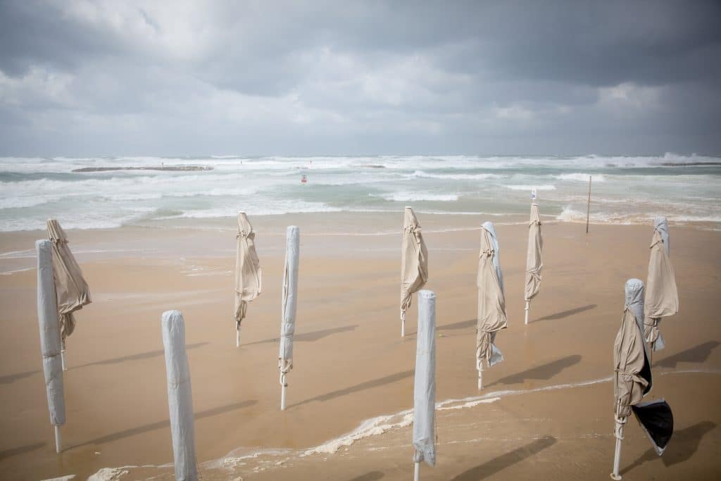 ההיערכות, הסערה, ונזקי הסופה • תמונות מרחבי הארץ