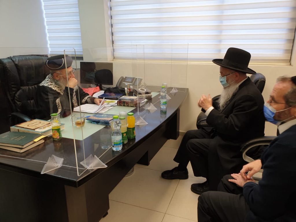 לקראת שנת השמיטה: הגר"י אפרתי עלה למעונו של הראשל"צ