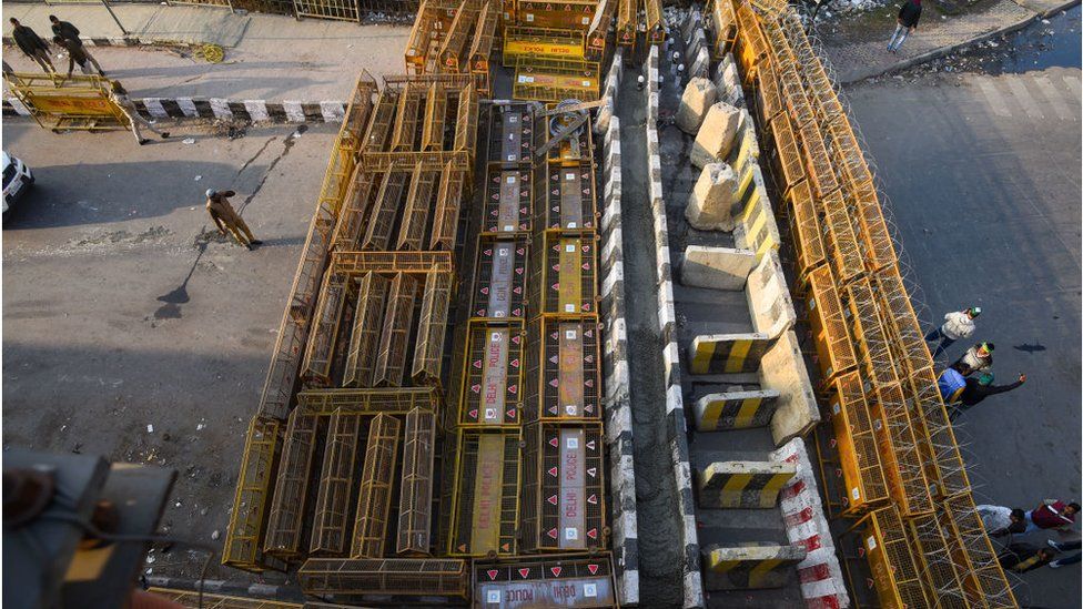 אדם זכה בלוטו פעם שישית ואיך מתמודדים עם עכבישים • בעולם