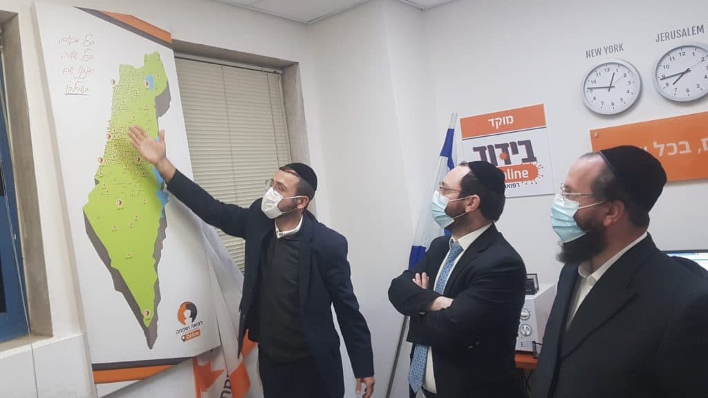 חבר המועצה ביקר ונפעם "היקף הסיוע בלתי נתפס" • גלריה