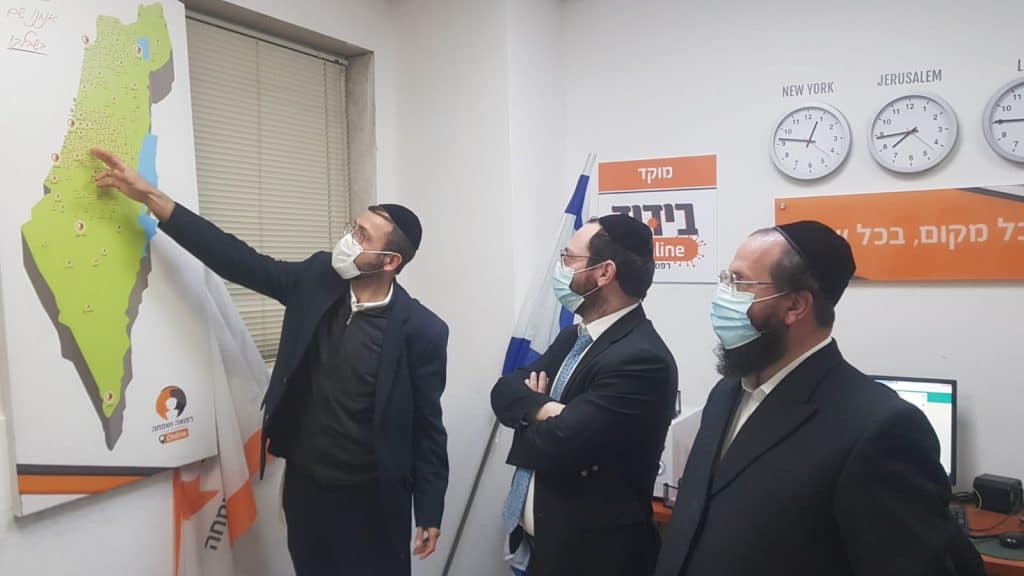 חבר המועצה ביקר ונפעם "היקף הסיוע בלתי נתפס" • גלריה