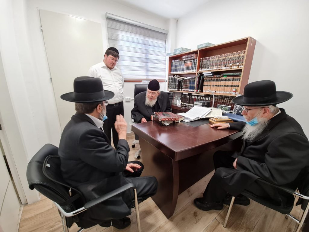 ח"כ משה גפני והשר ליצמן עלו למעונם של גדו"י לקראת הבחירות