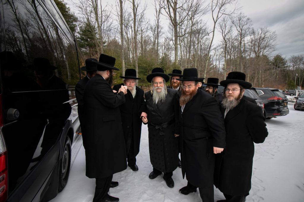 ימים על ימי מלך: הגר"מ זילבר בניו יורק • תיעוד