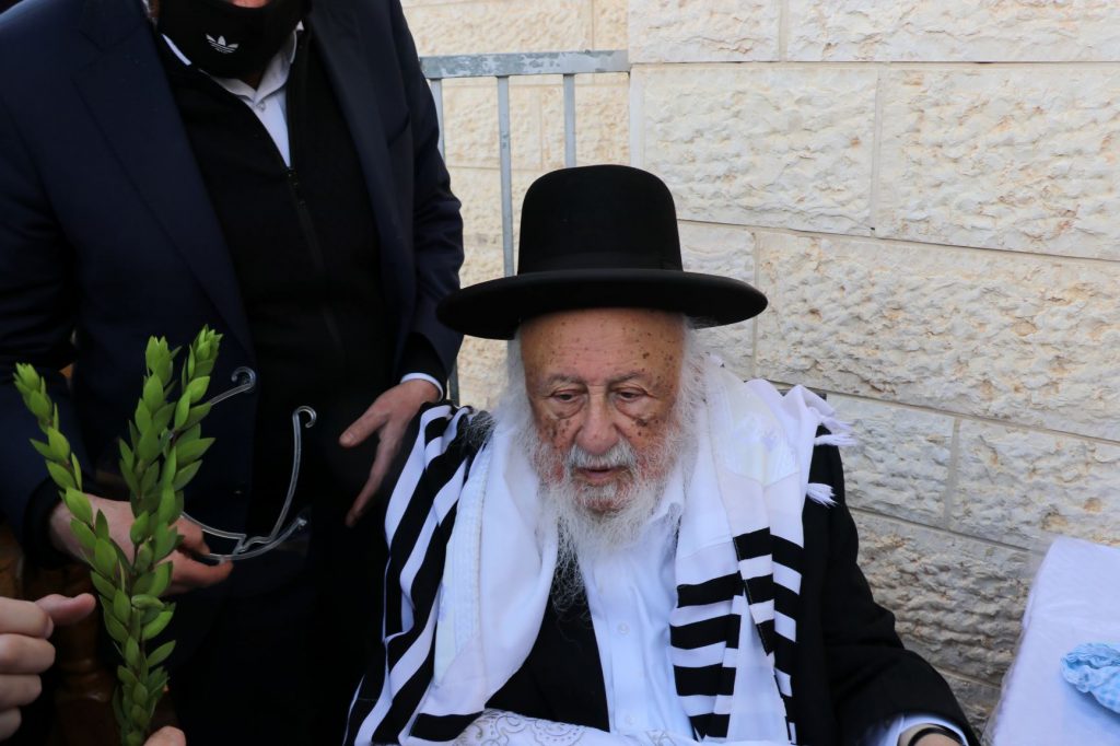 גלריה: הגרב"ד בביקור בעיר אלעד